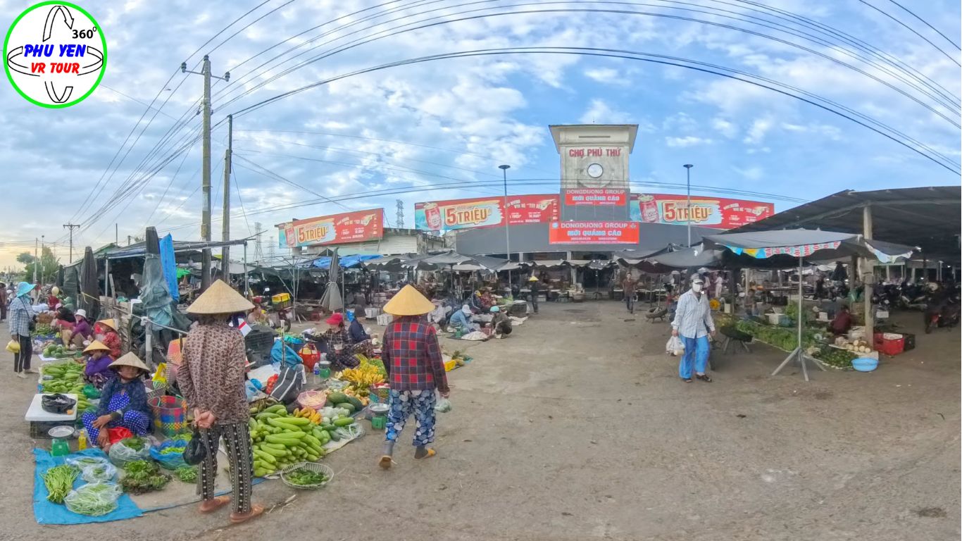 Chợ Phú Thứ