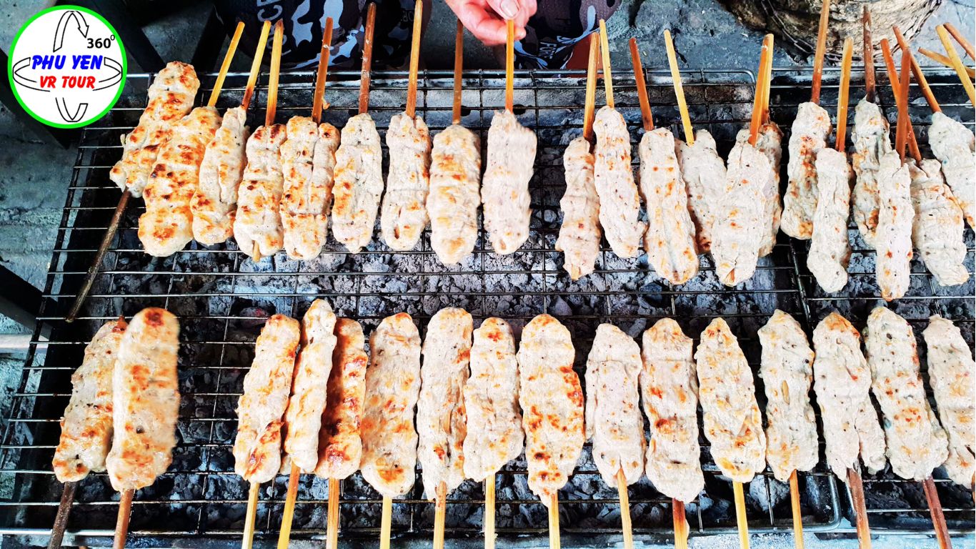 Bánh Cuốn Nem